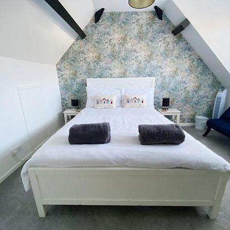 The Beach Hut - 1 Bedroom Apartment Near The Beach Bournemouth Buitenkant foto